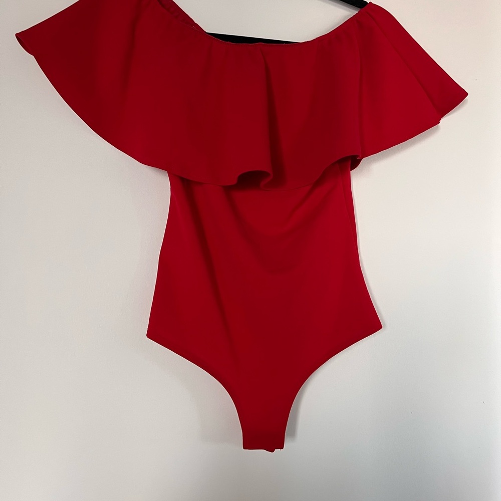 Red Off-Shoulder Ruffle Bodysuit - Picture 4 of 5